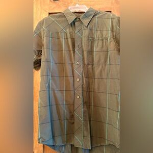 Under Armour men’s button-down shirt, size medium